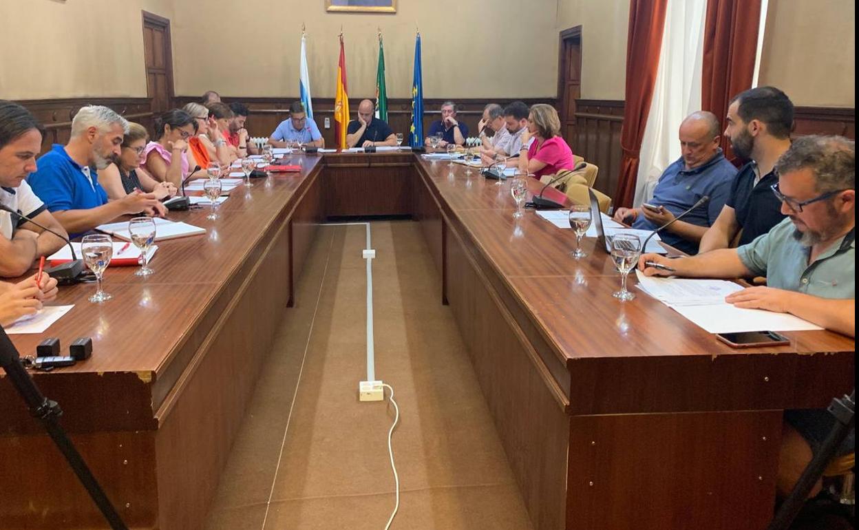 La Corporación Municipal en el Pleno Ordinario del pasado 6 de agosto 