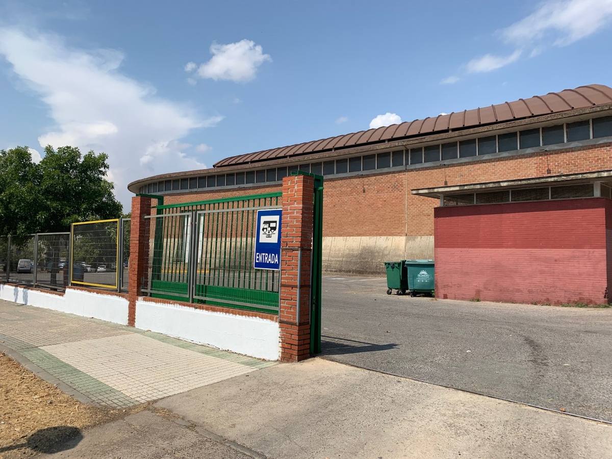 entrada al área de autocaravanas de Zafra 