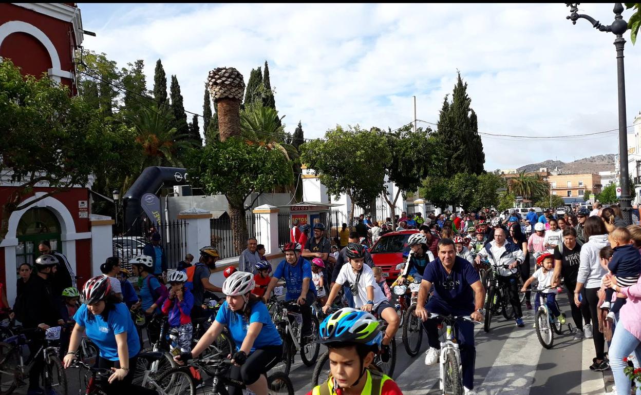 Salida de la ruta desde el Parque de la Paz