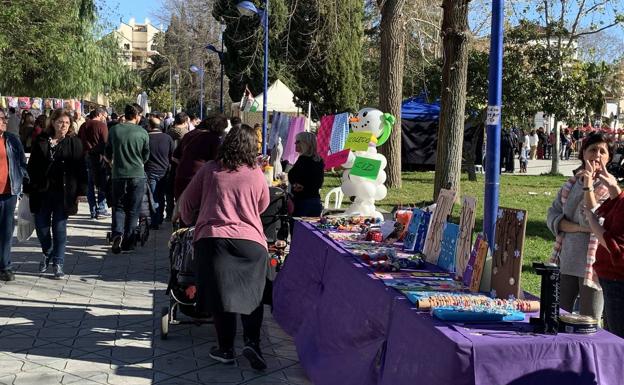 Numeroso público visitó el mercado 