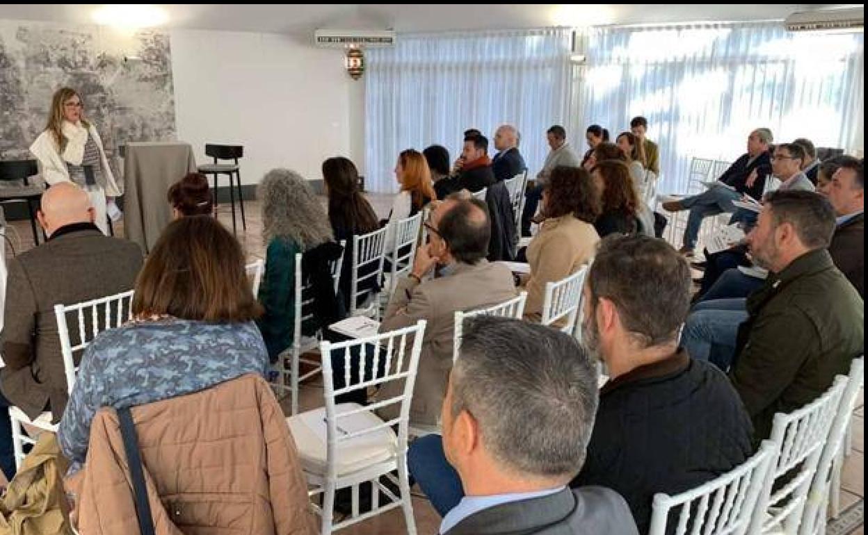 La directora general de Empresa, Ana Vega, durante un acto relacionado con esta iniciativa 