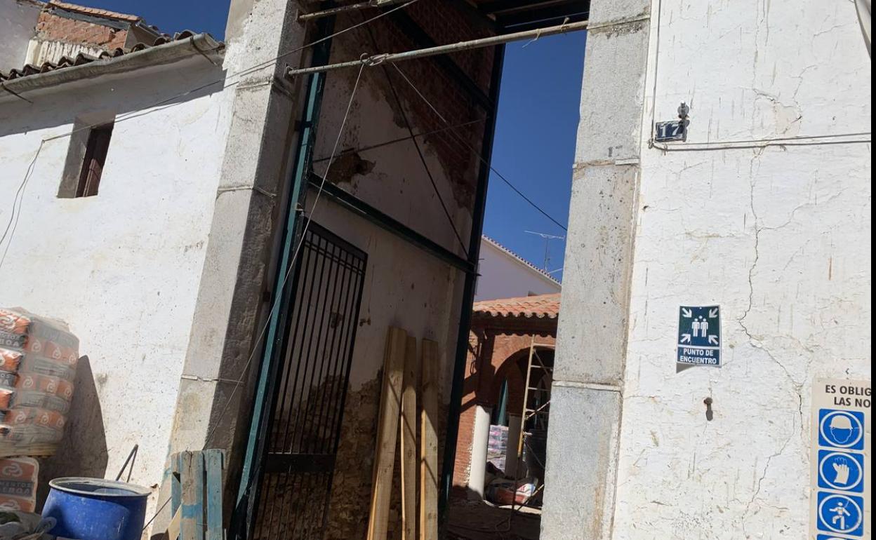 Obras del Hospital de San Miguel en la calle SAn José 