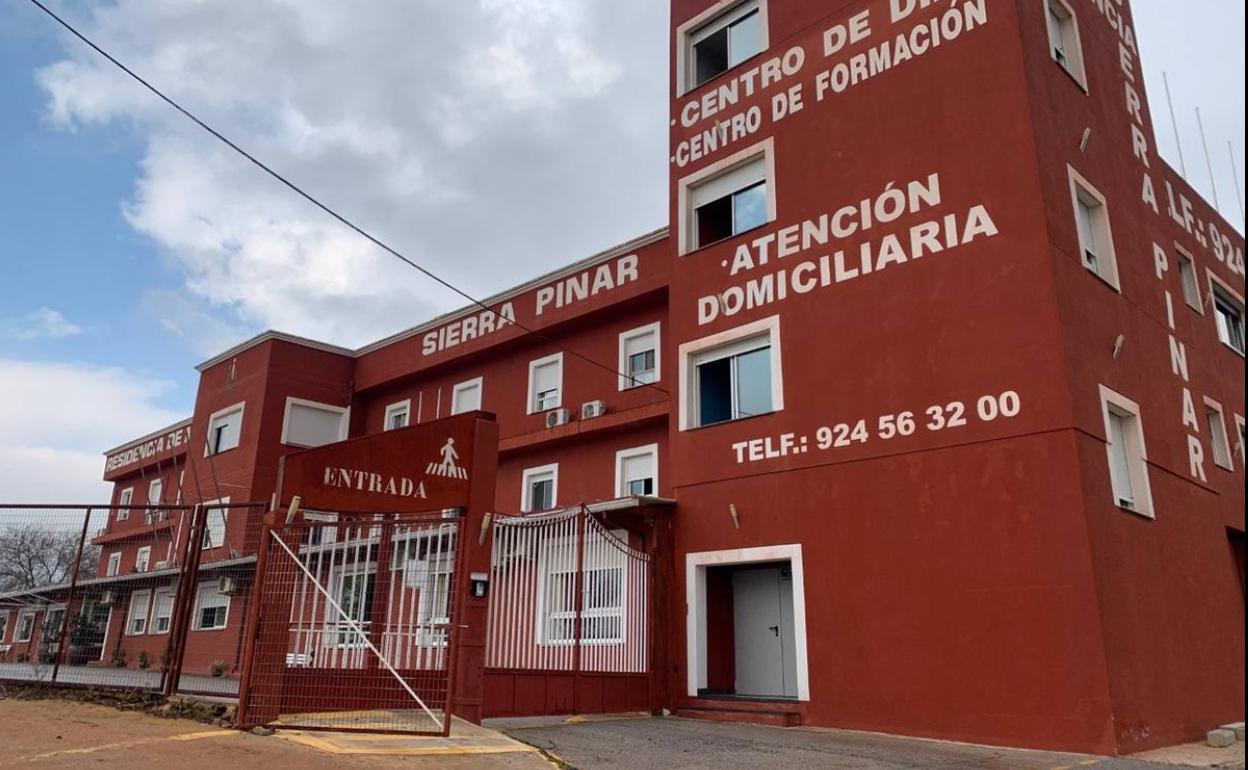 Todos los usuarios de la residencia de mayores Sierra Pinar están libres de covid-19