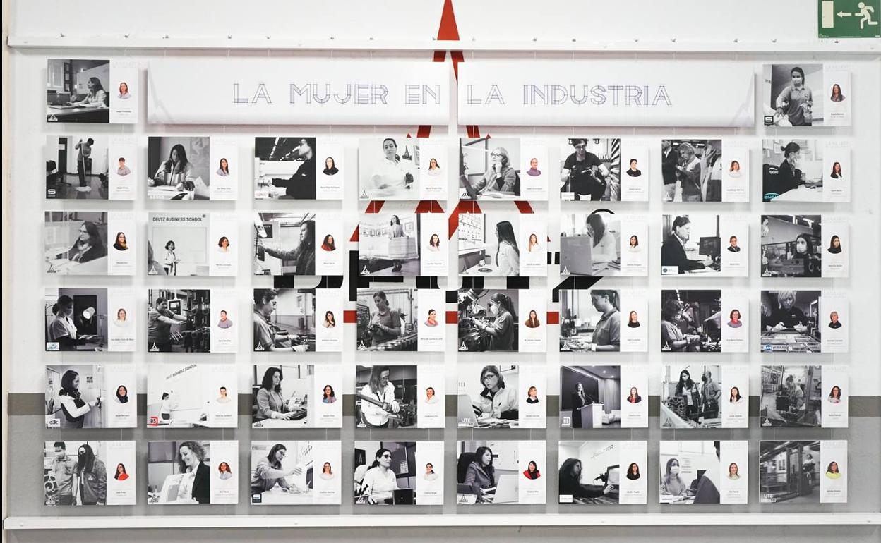 Exposición con las fotos de las trabajadoras de la plata 