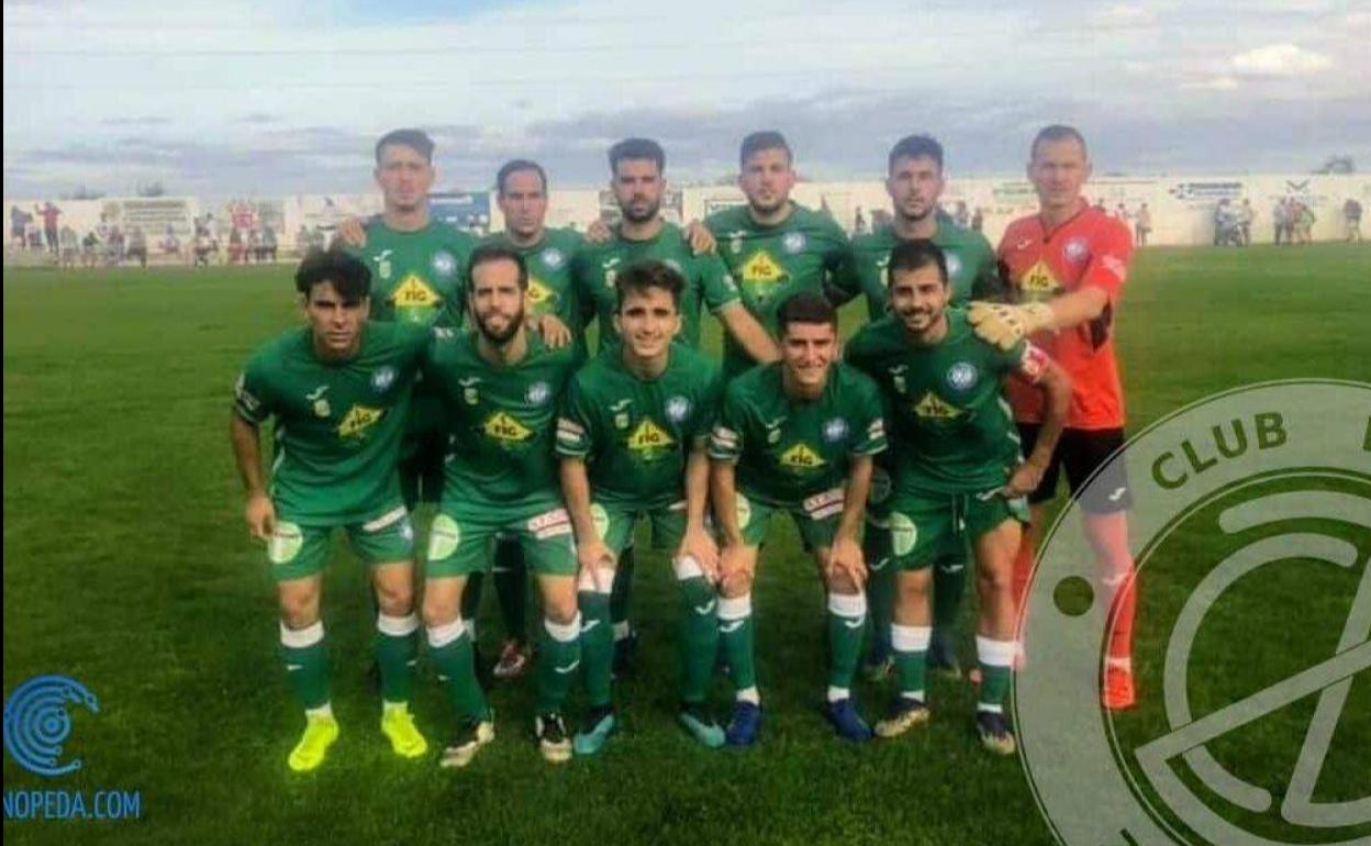 Once inicial en el partido ante el Gran Maestre 