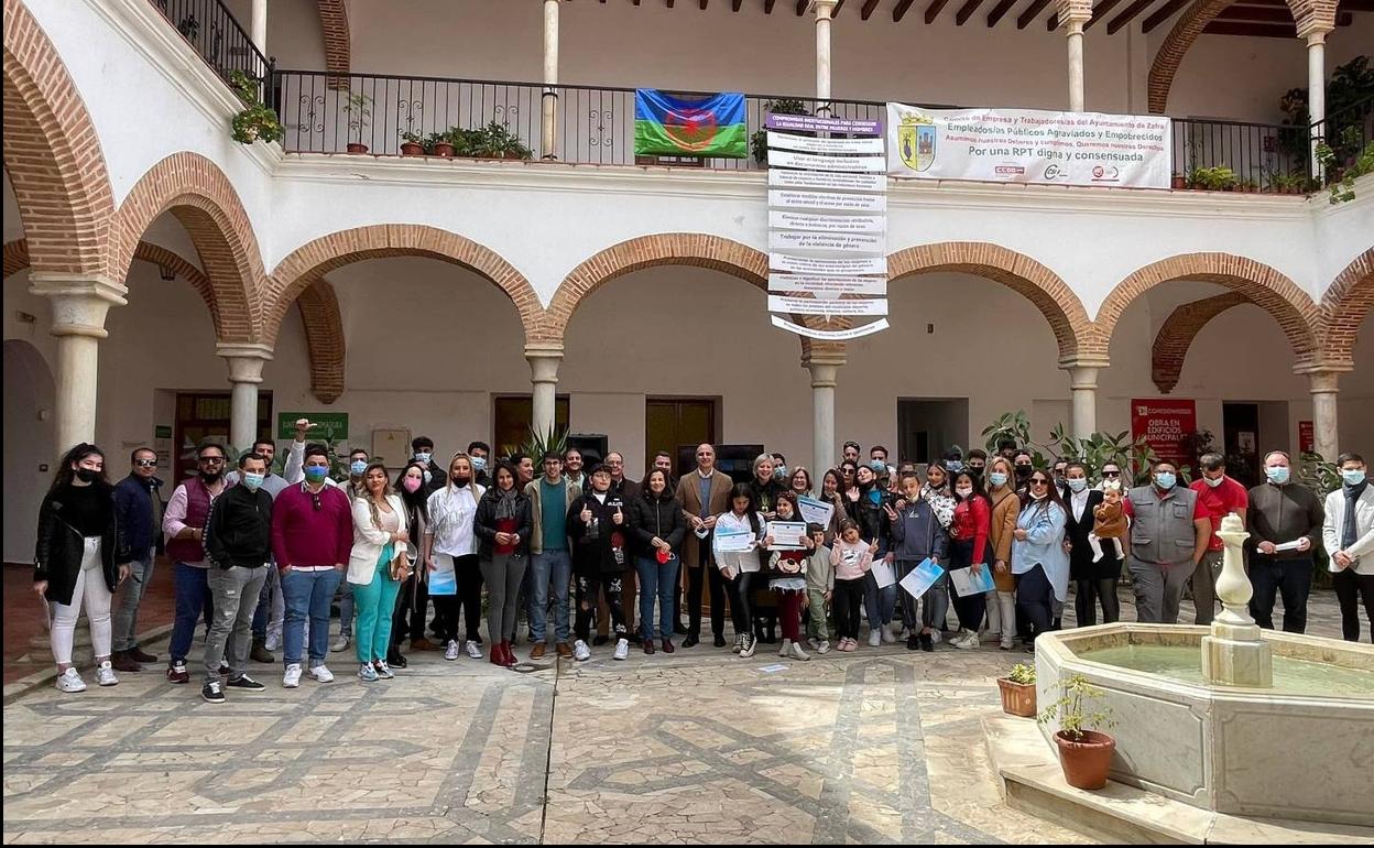 Algunos de los participantes en el acto 