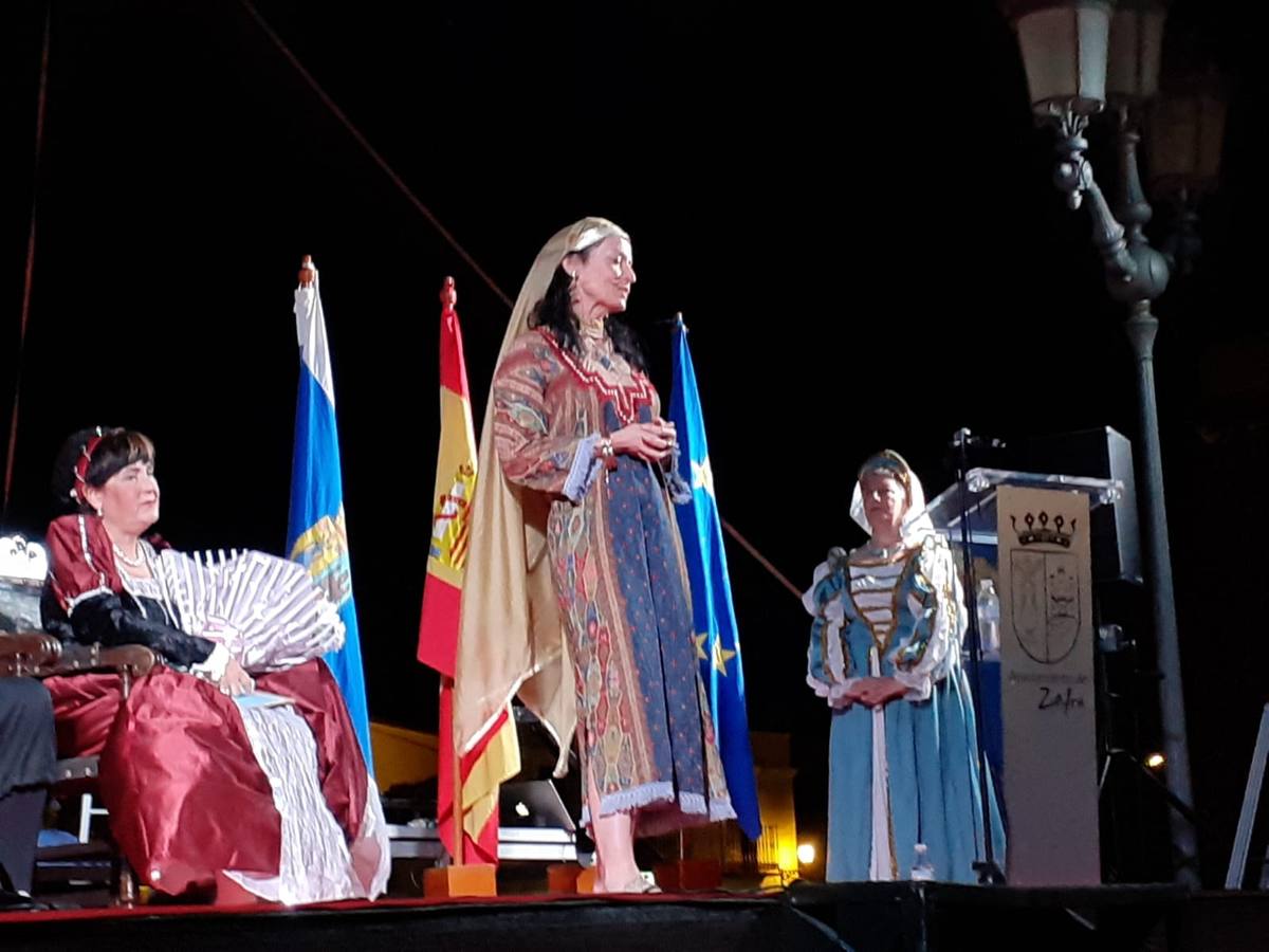 Yolanda del Sol durante la presentación 