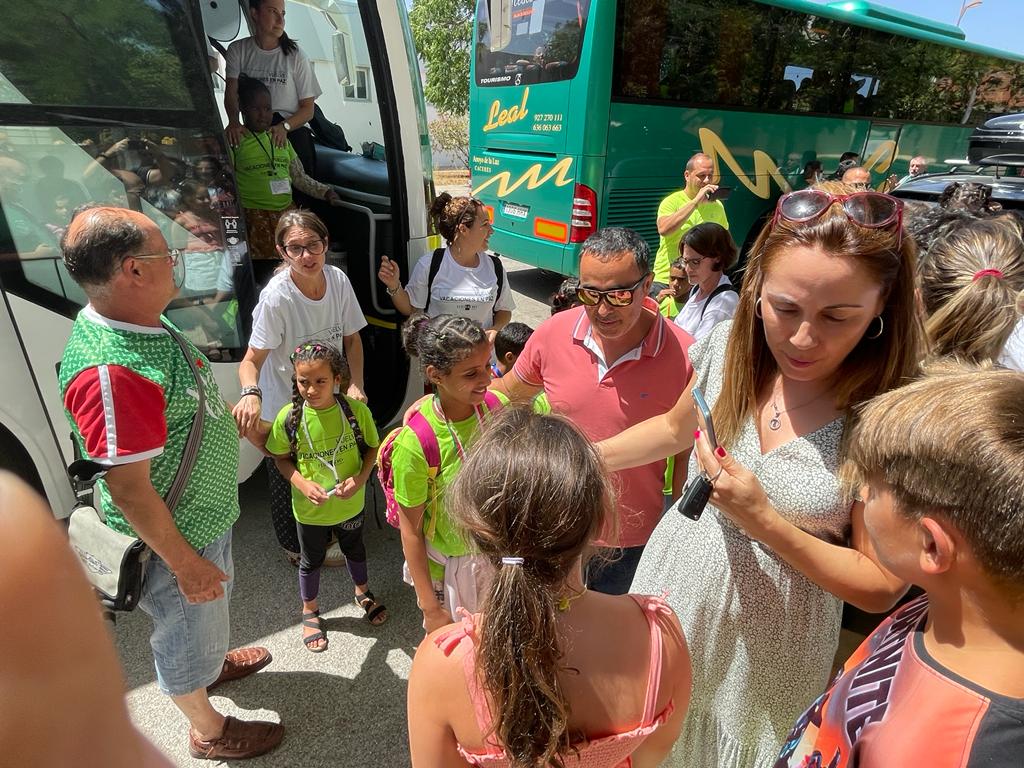 Llegada de los menores del programa a Zafra 