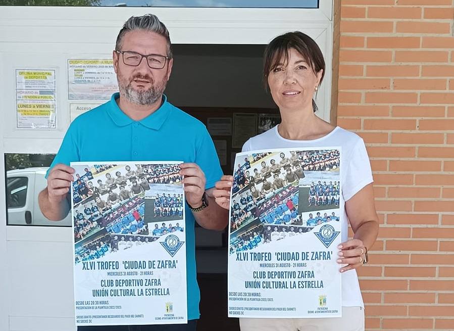 Carlos Pavón y toni toro en la resentación del trofeo 