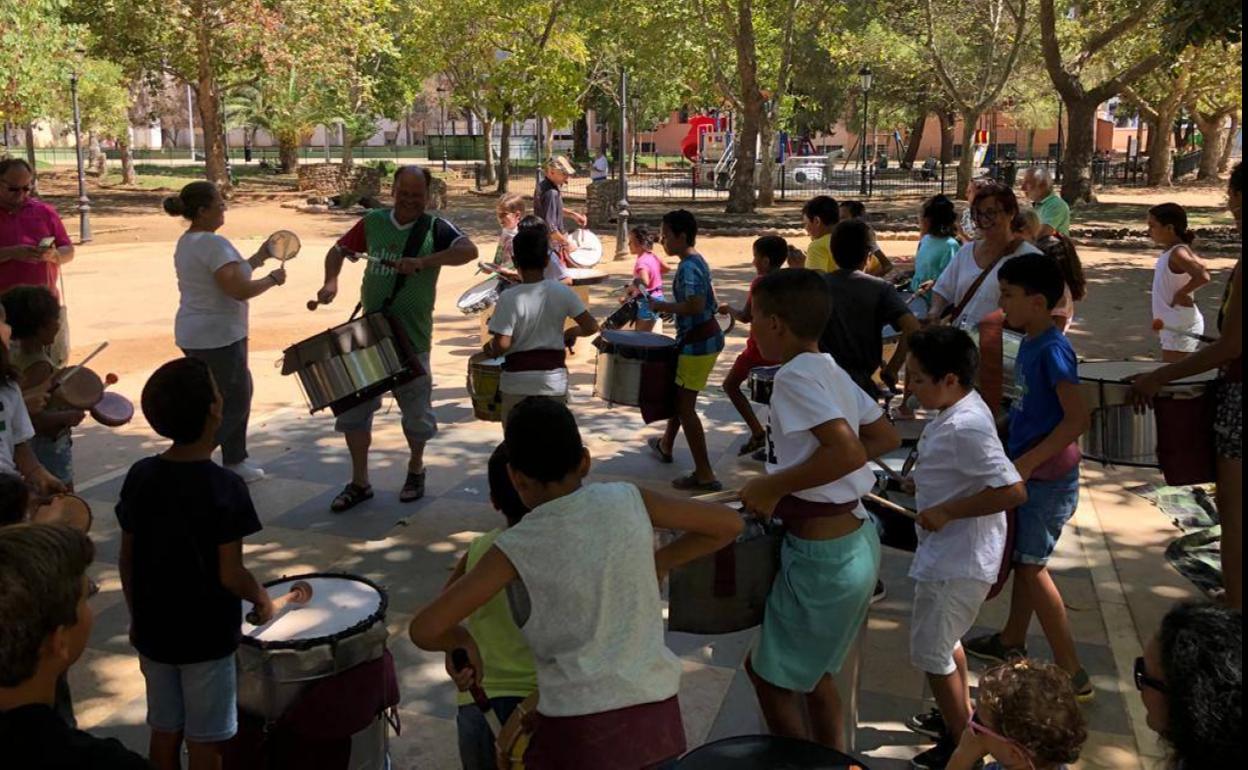 En el parque participaron en distintas actividades 