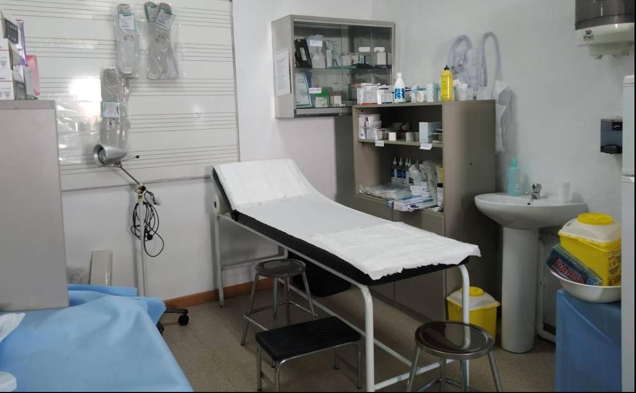 Los sanitarios velan por la salud durante la feria desde el Puesto Médico Avanzado