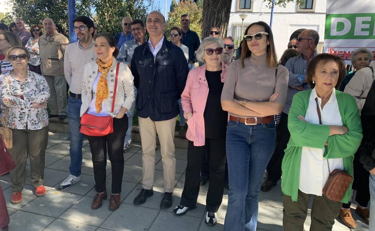 Miembros del Equipo de Gobierno en la concentración del pasado sábado 