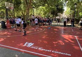Ambiente en el Parque de la Paz durante el torneo