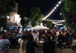 Ambiente en la velada de la calle Ancha