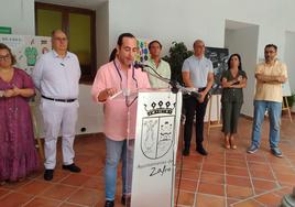 Lectura del manifiesto en el ayuntamiento