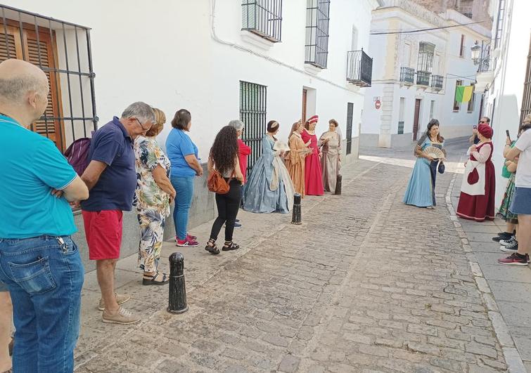 Una de las rutas culturales realizadas durante la festividad