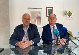 El comisario de Ferias y el alcalde durante la presentación