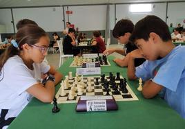 Algunos jugadores infantiles durante el torneo