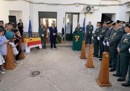 Acto castrense en el cuartel