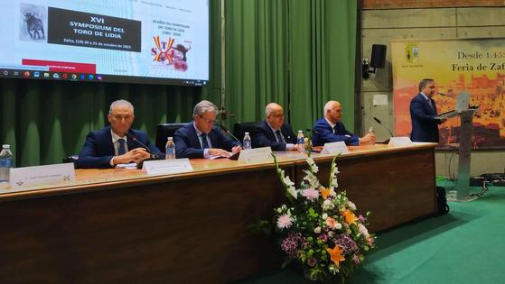 El XVI Symposium del Toro de Lidia se inaugura en defensa y promoción de la tauromaquia como tradición cultural y artística