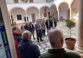 Lectura del manifiesto en el ayuntamiento