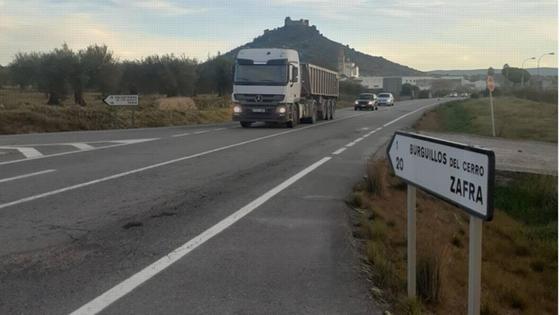 La Junta aparca la vía de tres carriles y retoma el plan de autovía para la Zafra-Jerez