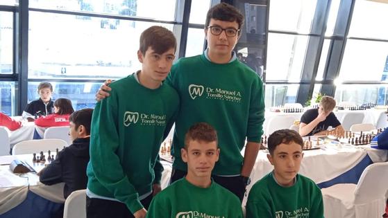 El Ruy López se pone líder en la XIV Copa de España de ajedrez por equipos Sub-14