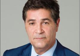 Luis Expósito, el autor de la novela