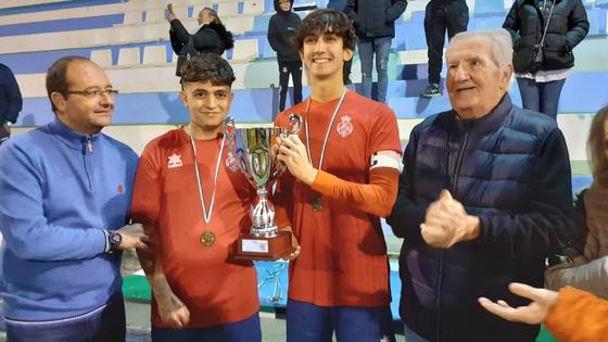 La Unión Cultural La Estrella gana el I Torneo de Navidad de Fútbol Juvenil
