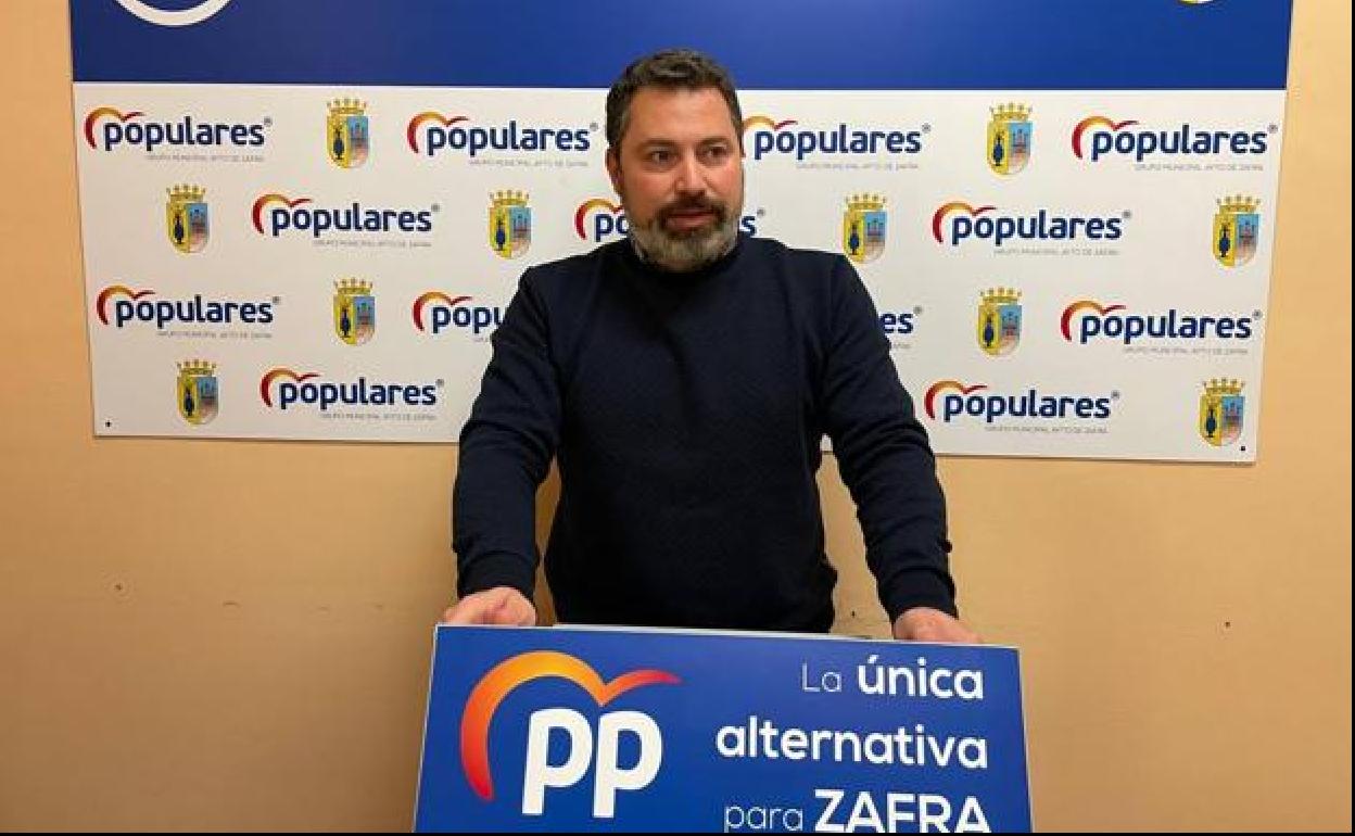 Antonio Navarro durante la rueda de prensa 