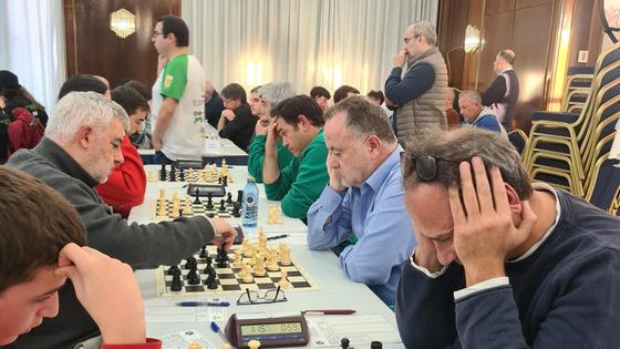 El Ruy López B gana y sigue líder invicto en la Primera División extremeña