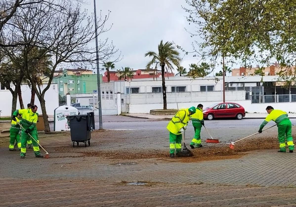 Acuerdo entre el Ayuntamiento y Promedio para la limpieza y mantenimiento del recinto ferial