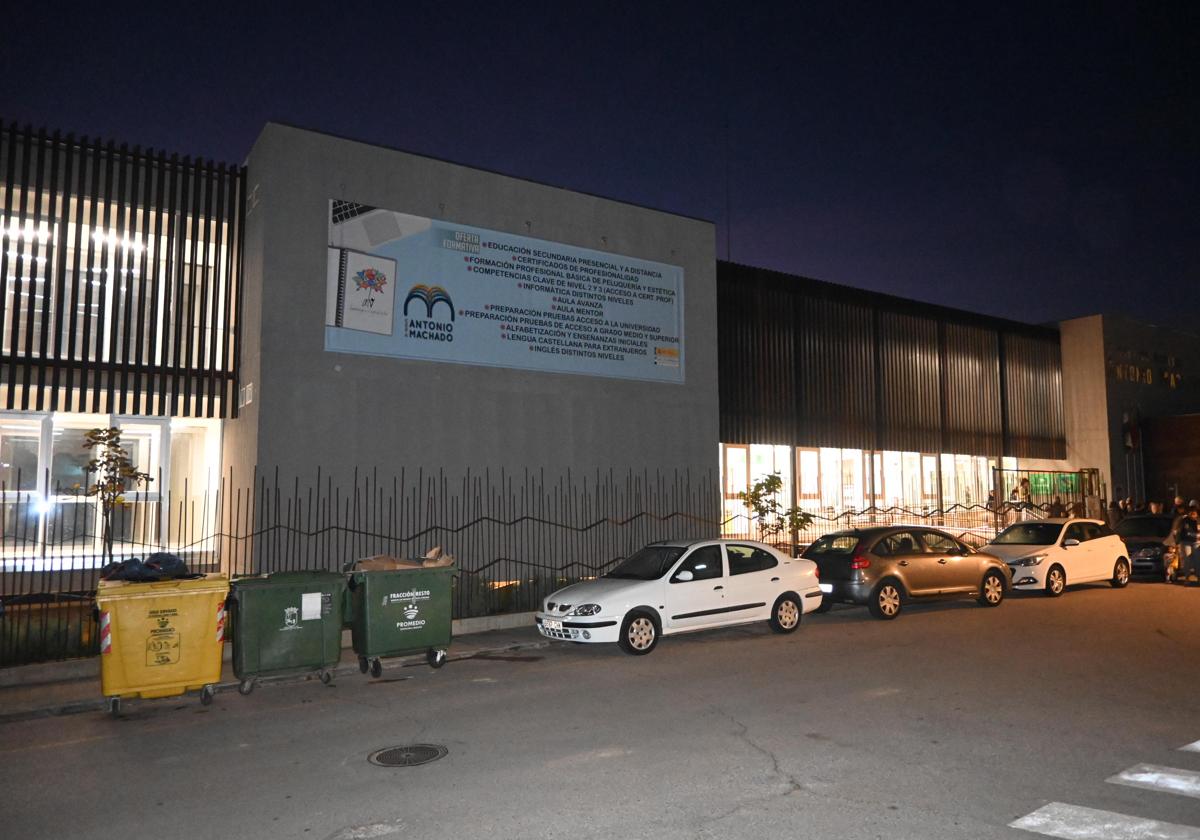 Edificio del CEPA antonio Machado