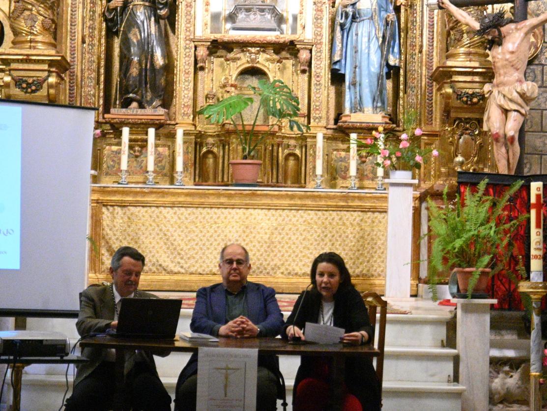 Presentación del libro de la hermandad