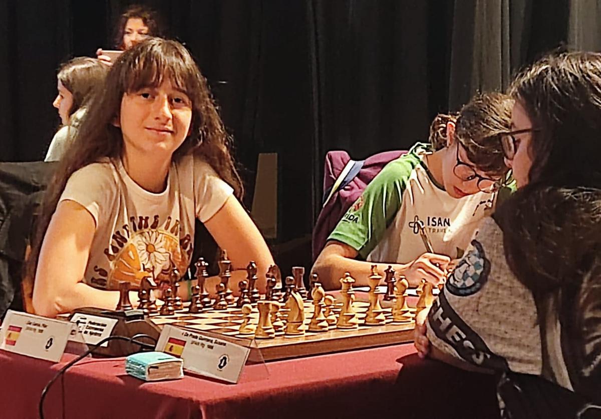 Pilar Díaz revalida el título de Campeona de Extremadura de Ajedrez