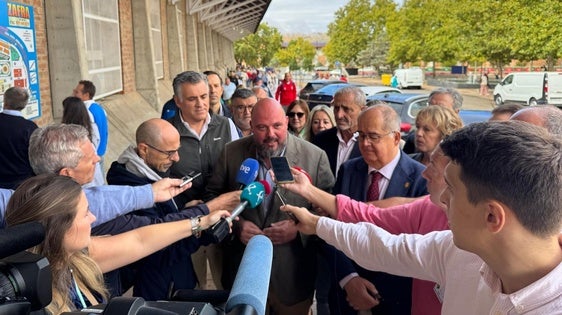 Manuel Naharro defiende el apoyo de la Junta de Extremadura al campo en al Feria de Zafra