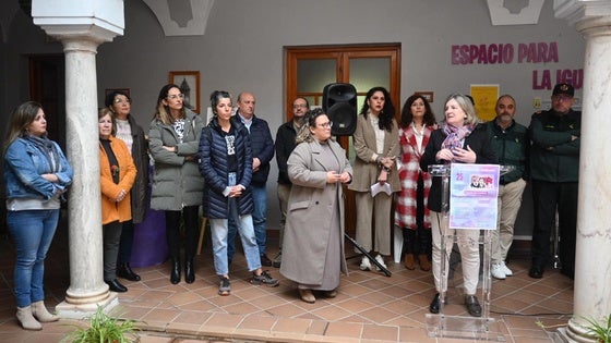 Zafra conmemora en 25-N incidiendo en la necesidad de concienciar a la sociedad y adquirir un compromiso común ante la violencia de género
