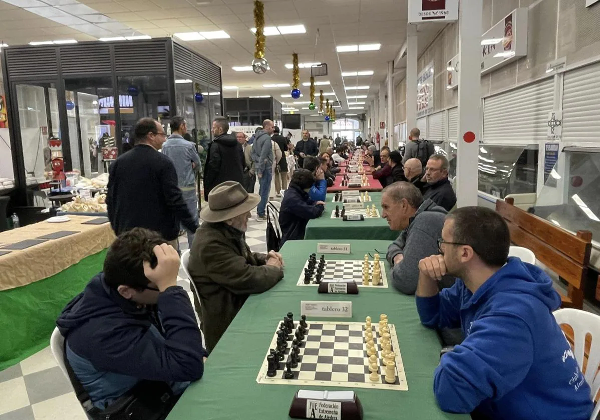 Los jugadores dispuestos para el torneo