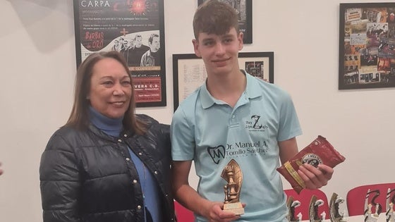 Raúl Gutiérrez Toro vence en el I Torneo de Ajedrez Memorial Juan José Troyano