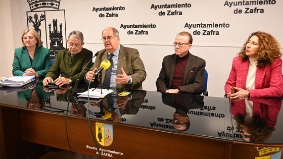 'Ojales de luz cautiva', de Beatriz Carrero-Blanco, gana el I Premio de Novela Ciudad de Zafra