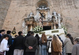 SAlida del Resucitado de la parroquia de La Candelaria