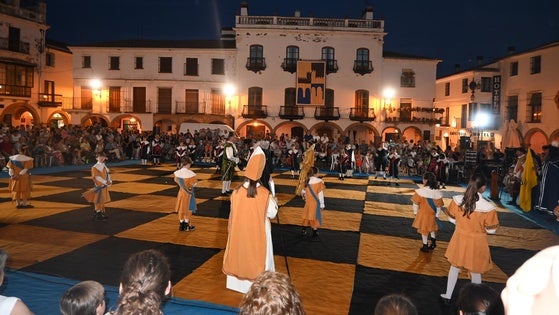 La Festividad De la Luna al Fuego arranca este fin de semana