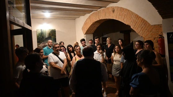 La Noche del Museo Viviente llenó de misterio y terror a unas 50 personas