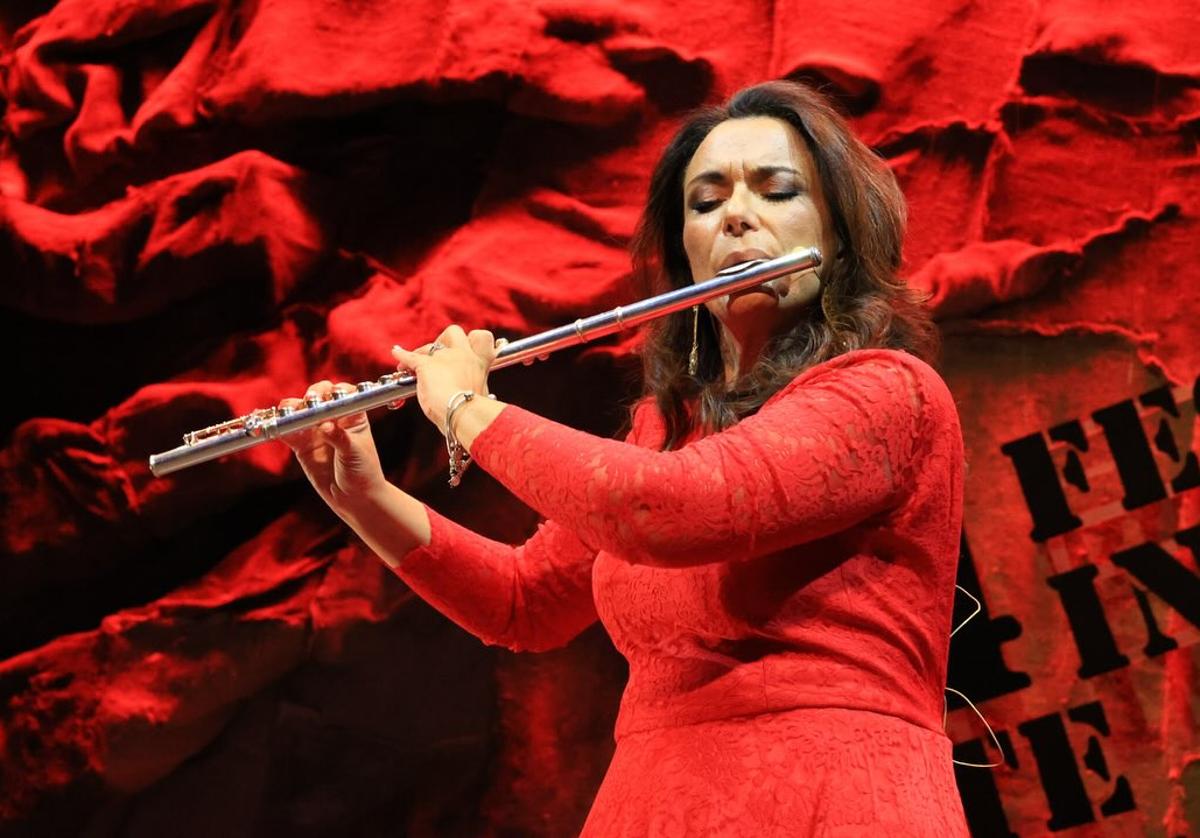 Ostalinda Suárez durante una de sus actuaciones en el festival