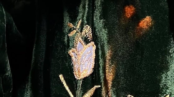La Hermandad del Amarrado recauda fondos para restaurar el manto de la Virgen de las Angustias