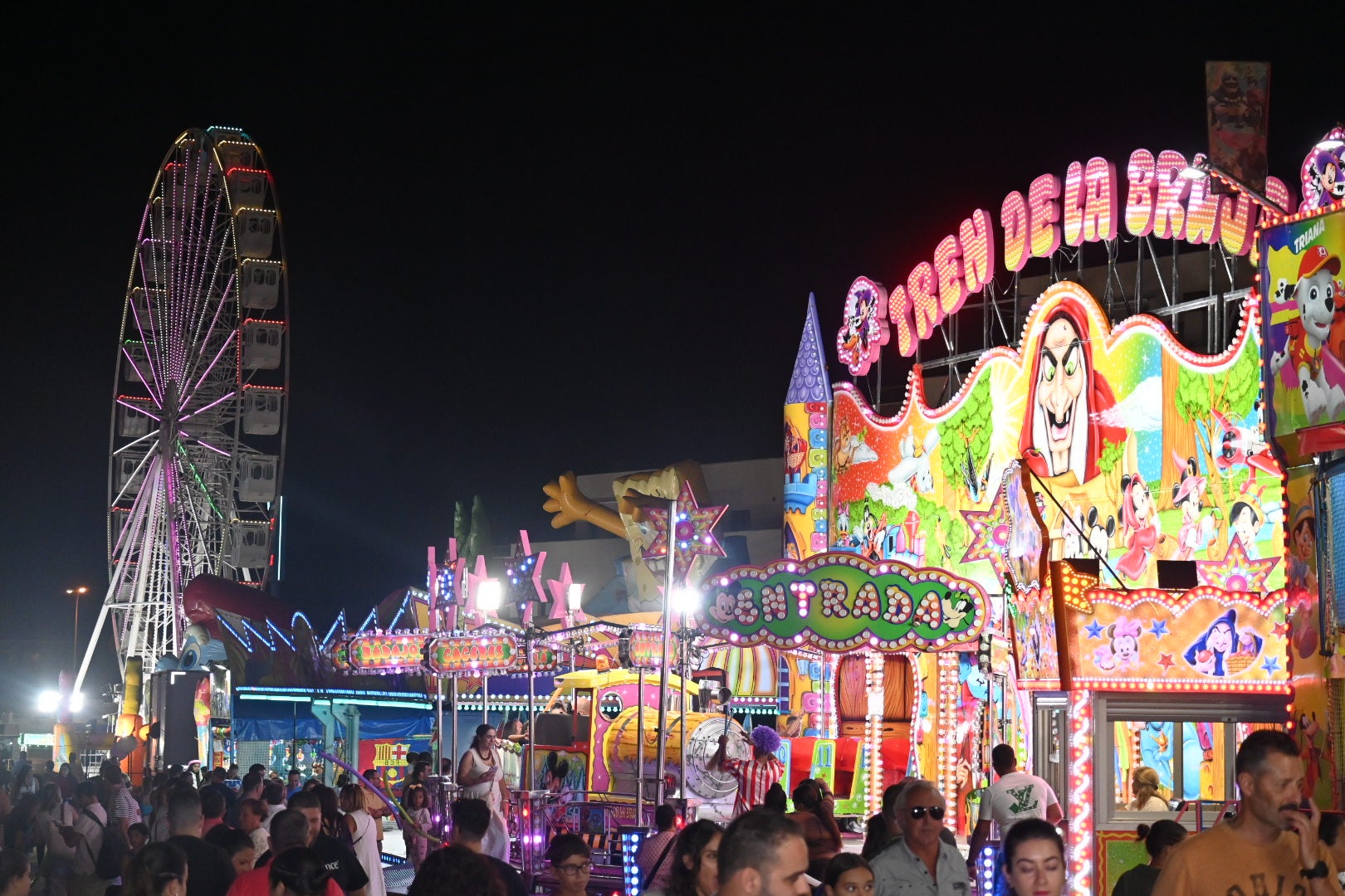 Zona de atracciones del ferial