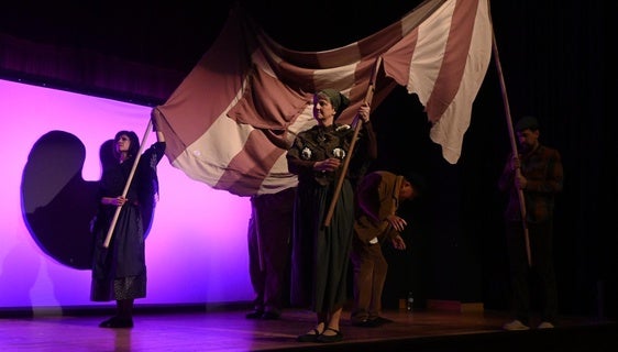 La Oveja Negra representará este domingo en el Teatro de Zafra 'Triste Animal'