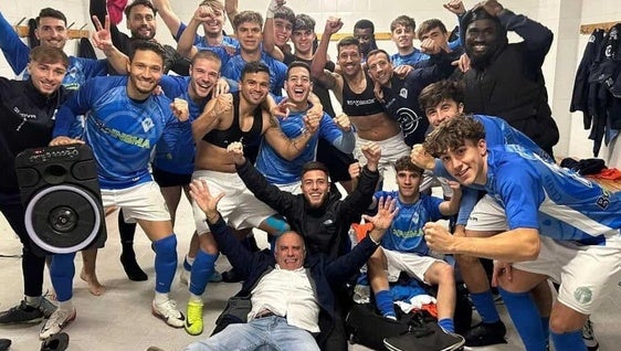 El CD Zafra pasa a octavos de la Copa de Extremadura tras vencer en penaltis al CP Chinato