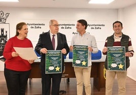 Presentación dde las actividades en el Ayuntamiento