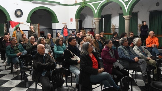 El público mostró su apoyo al pueblo palestino en una jornada de convivencia